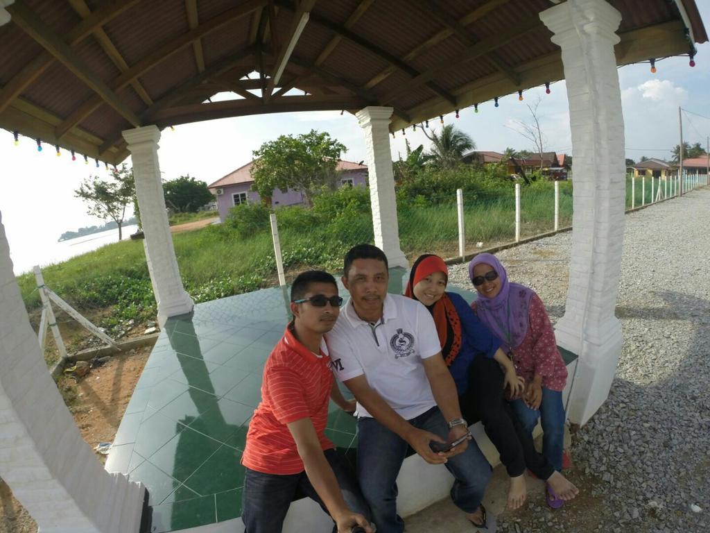 D'Pantai Homestay Kuala Sg. Baru Malacca Exterior foto