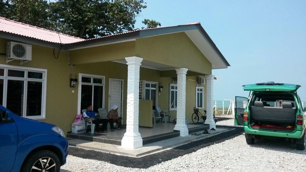 D'Pantai Homestay Kuala Sg. Baru Malacca Exterior foto